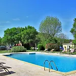 ホテル Logis - Le Belvedere - 2 Etoiles Et Restaurant 2*