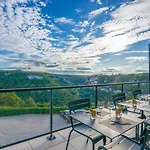 Logis - Le Belvedere - 2 Etoiles Et Restaurant ホテル