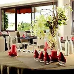 Hotel Logis - Le Belvedere - 2 Etoiles Et Restaurant Rocamadour