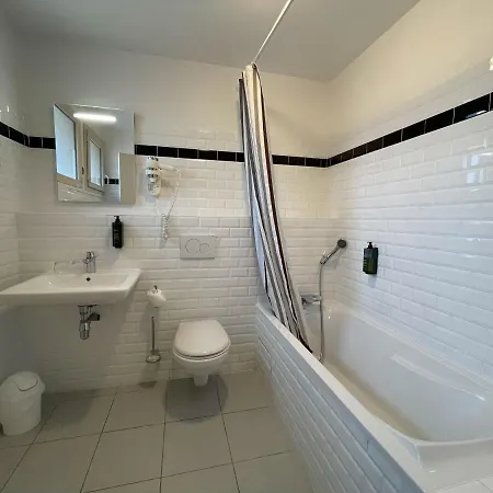 Logis - Le Belvedere - 2 Etoiles Et Restaurant