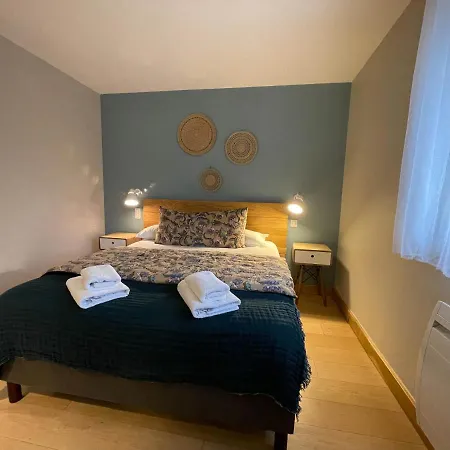 Hotel Logis - Le Belvedere - 2 Etoiles Et Restaurant 2*