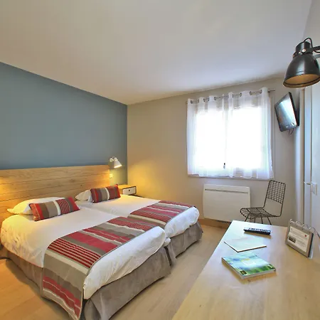 Logis - Le Belvedere - 2 Etoiles Et Restaurant 2* Рокамадур