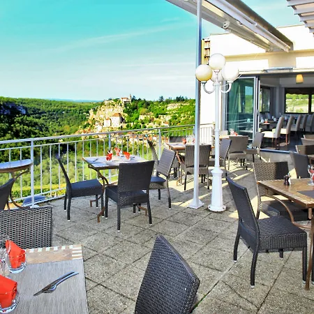 Logis - Le Belvedere - 2 Etoiles Et Restaurant Рокамадур