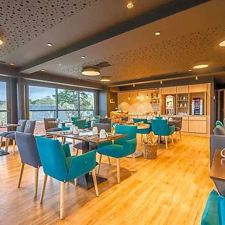 Otel Logis - Le Belvedere - 2 Etoiles Et Restaurant 2*