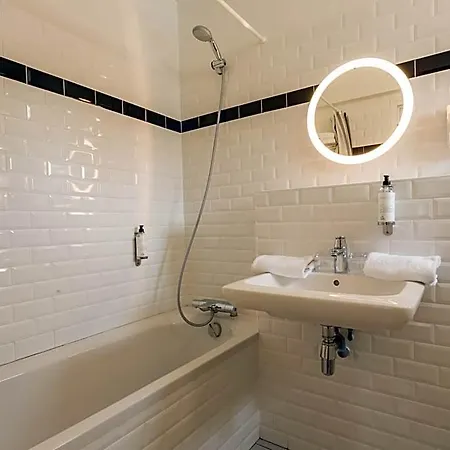Logis Le Belvédère 2*