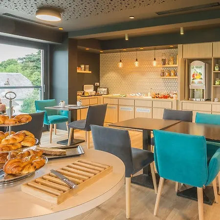 Logis - Le Belvedere - 2 Etoiles Et Restaurant 2*