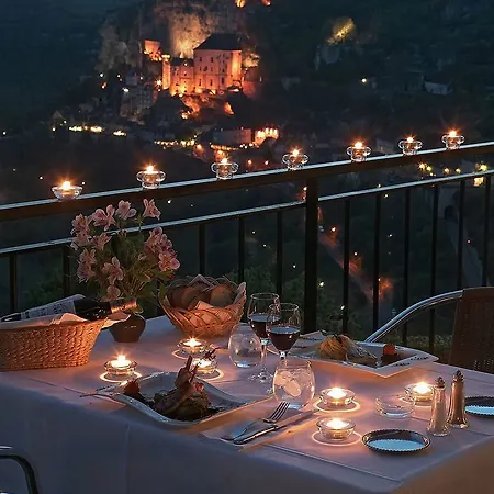 Logis - Le Belvedere - 2 Etoiles Et Restaurant מלון