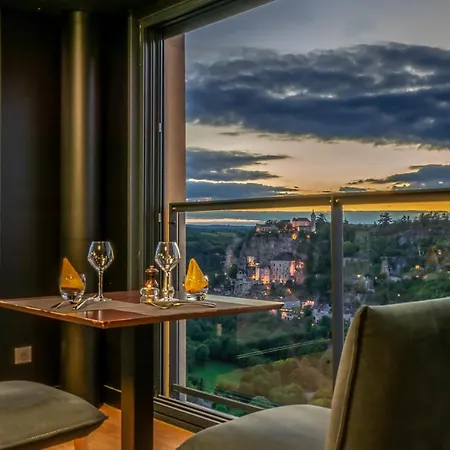 Logis - Le Belvedere - 2 Etoiles Et Restaurant מלון 2*
