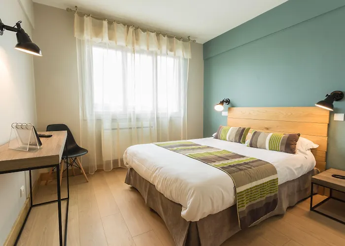 Logis - Le Belvedere - 2 Etoiles Et Restaurant Rocamadour