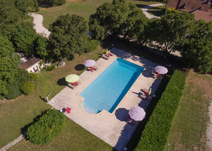 Ξενοδοχείο Logis - Le Belvedere - 2 Etoiles Et Restaurant