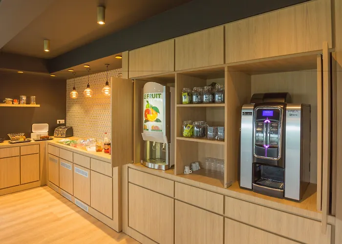 Logis - Le Belvedere - 2 Etoiles Et Restaurant 2* Rocamadour